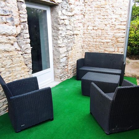 Naturel : Studio Calme Et Agreable Les Bordes Ngoại thất bức ảnh