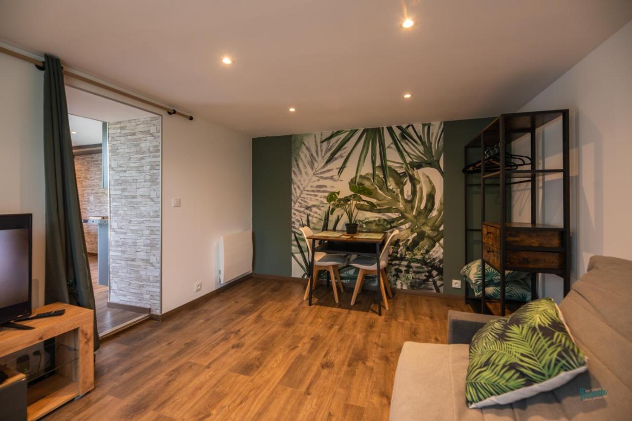Naturel : Studio Calme Et Agreable Les Bordes Ngoại thất bức ảnh